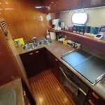 Botel Captain Cangrejo Yacht