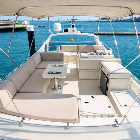 Captain Cangrejo Yacht ספינת מלון *